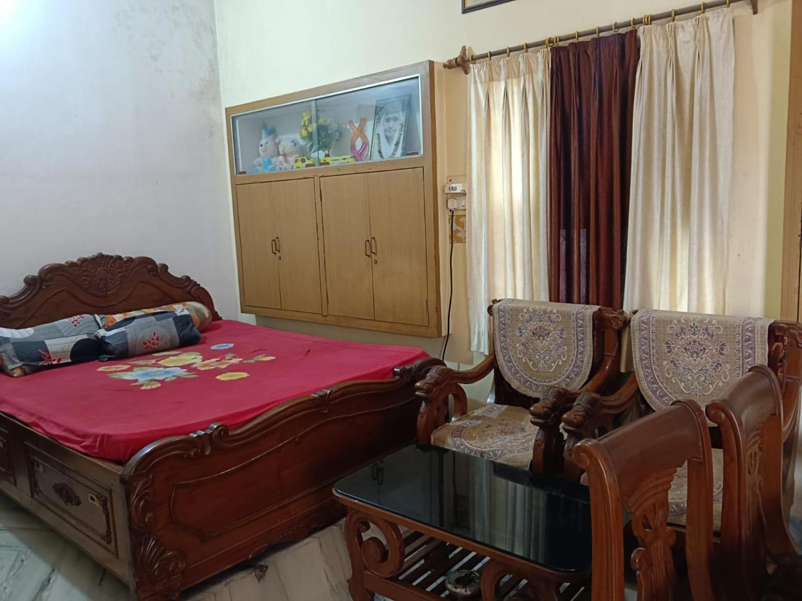 Kusum Palace Varanasi Eksteriør bilde